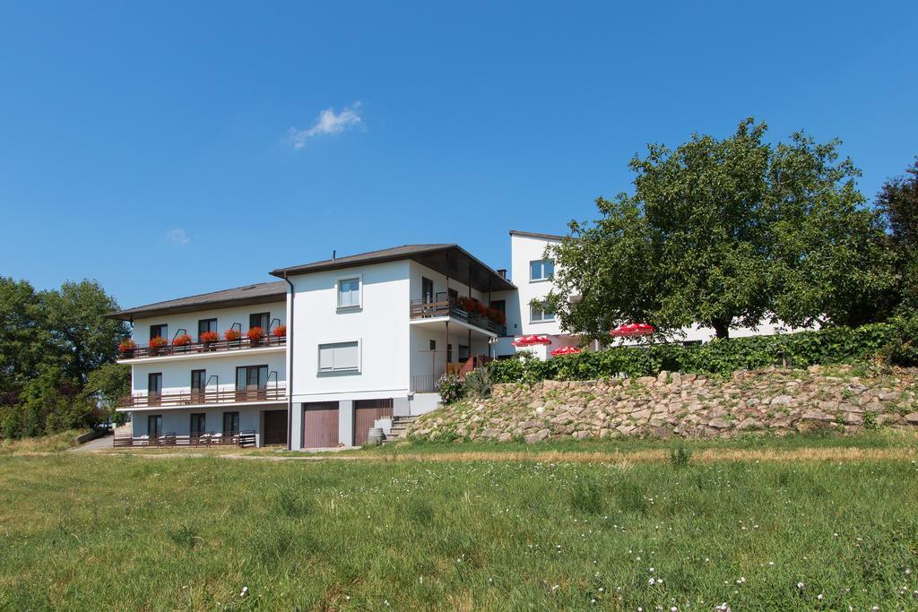 Gasthof-Pension Wein Breitenbrunn  Luaran gambar